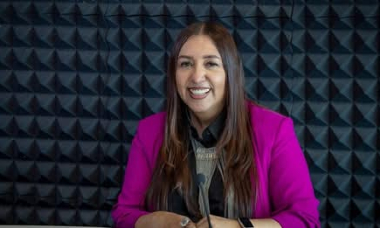En la UAEMéx, Kathya Soto convirtió su pasión por la radio en una forma de vida